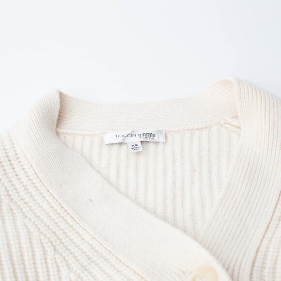 TOCCIN X RTR Off-white Solid Beach Cardigan - Picture 7 of 9